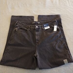 Old Navy Women's Extra High-Rise Sky-Hi Wide Leg Black Denim Jeans Size 16 NWT